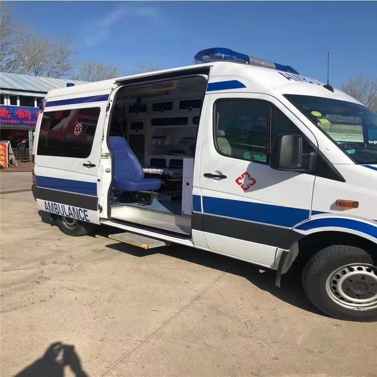 扶沟私人长途救护车出租转院回家